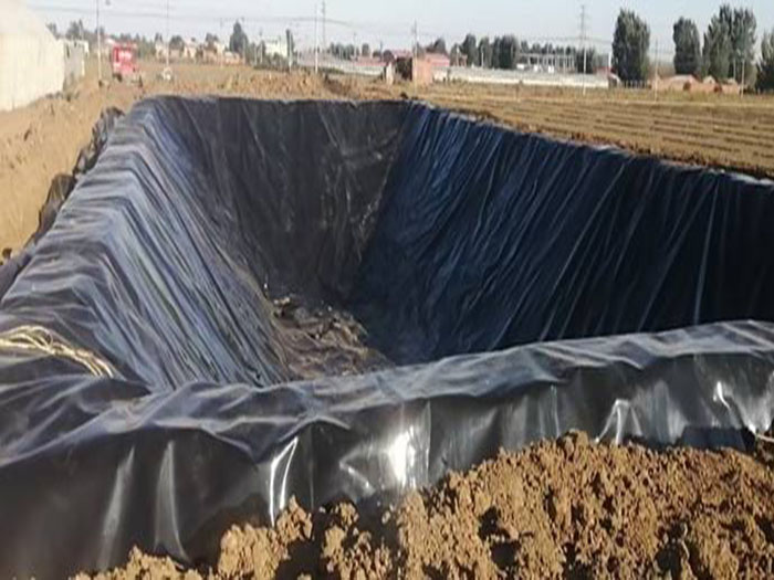 蓄水池黑色防滲土工膜