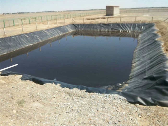 魚塘黑膜多少錢？