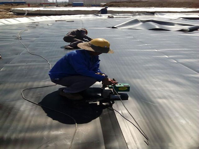 HDPE土工膜怎么焊接?